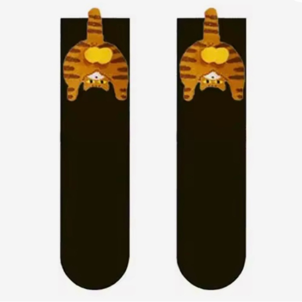 😸 Quirky Cat - Ginger and Black Socks